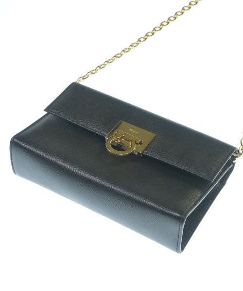 Salvatore Ferragamo กระเป๋าสะพาย