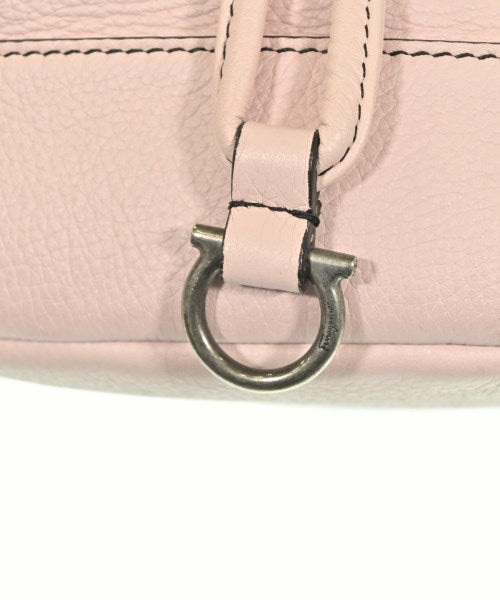 Salvatore Ferragamo กระเป๋าสะพาย