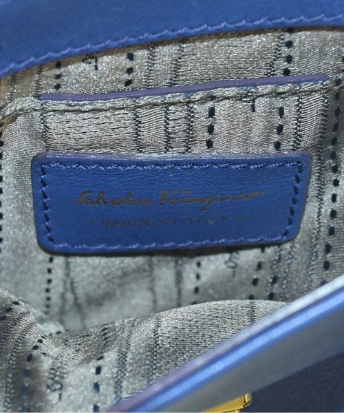Salvatore Ferragamo กระเป๋าสะพาย