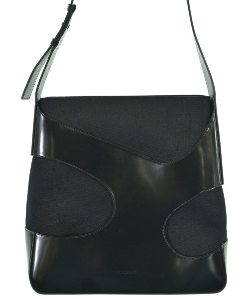 Salvatore Ferragamo กระเป๋าสะพาย