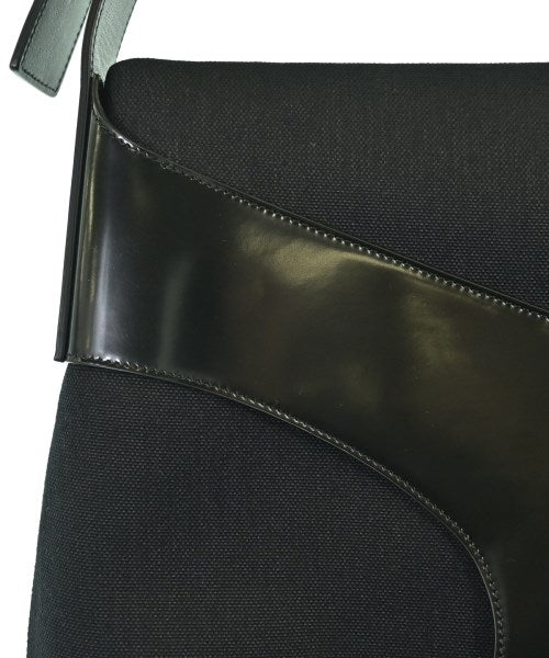 Salvatore Ferragamo กระเป๋าสะพาย
