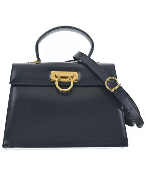 Salvatore Ferragamo กระเป๋าสะพาย