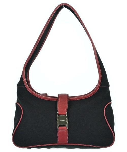 Salvatore Ferragamo กระเป๋าถือ