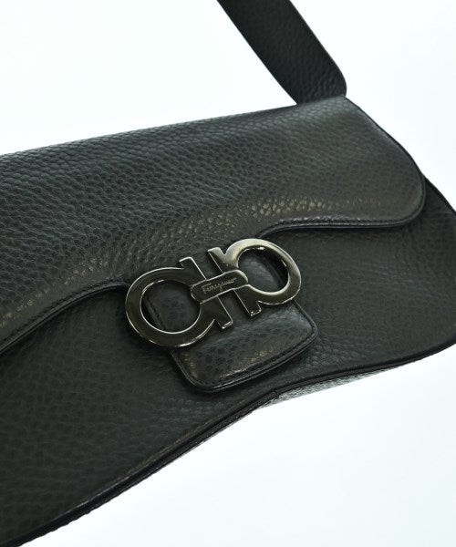Salvatore Ferragamo กระเป๋าสะพาย