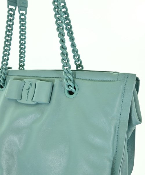 Salvatore Ferragamo กระเป๋าสะพาย