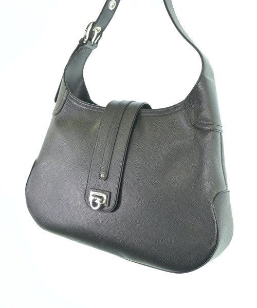 Salvatore Ferragamo กระเป๋าสะพาย