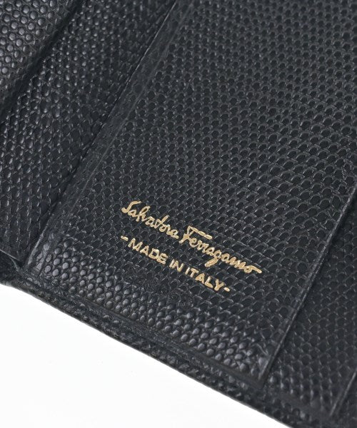 Salvatore Ferragamo กระเป๋าสตางค์/กระเป๋าใส่เหรียญ