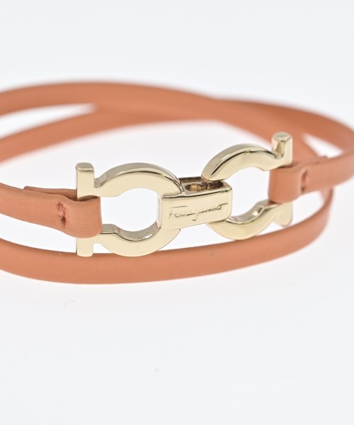 Salvatore Ferragamo สร้อยข้อมือ/กำไล