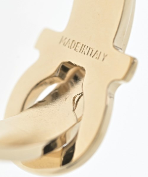 Salvatore Ferragamo อื่นๆ