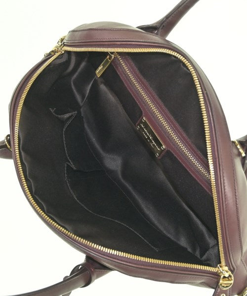 Salvatore Ferragamo กระเป๋าถือ