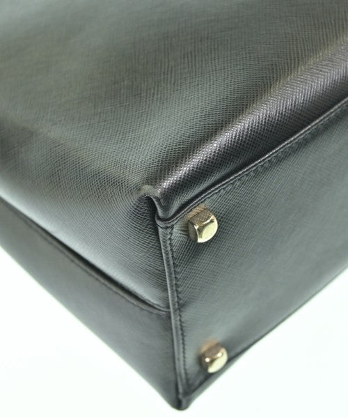 Salvatore Ferragamo กระเป๋าถือ