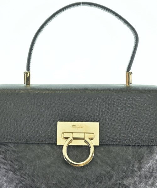 Salvatore Ferragamo กระเป๋าถือ