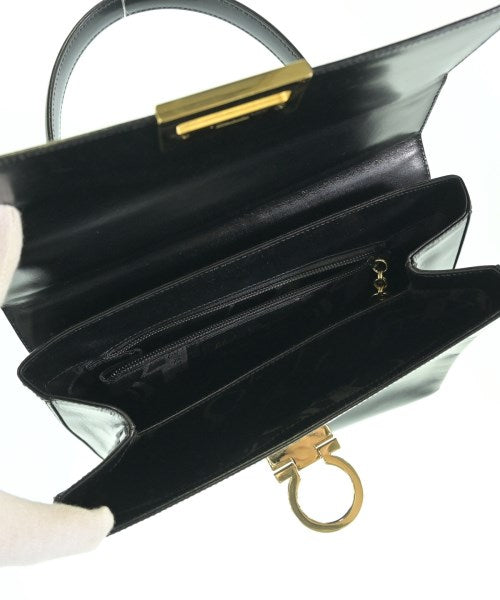 Salvatore Ferragamo กระเป๋าถือ