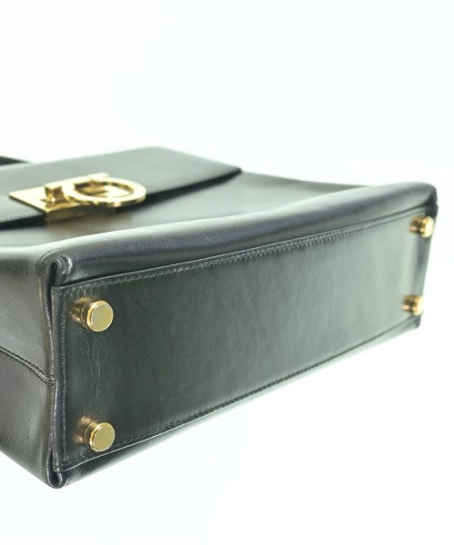 Salvatore Ferragamo กระเป๋าถือ