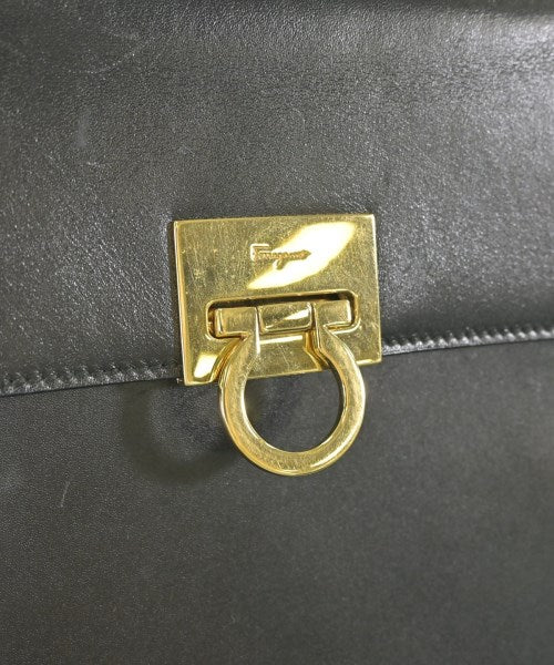 Salvatore Ferragamo กระเป๋าถือ