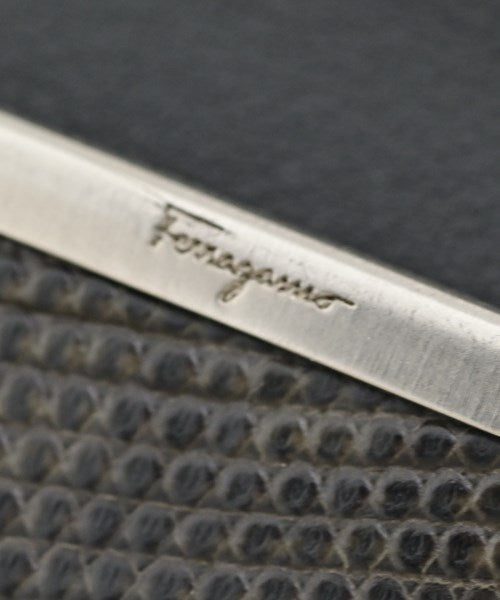 Salvatore Ferragamo กล่องใส่บัตร