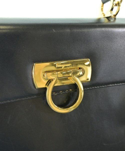 Salvatore Ferragamo กระเป๋าถือ