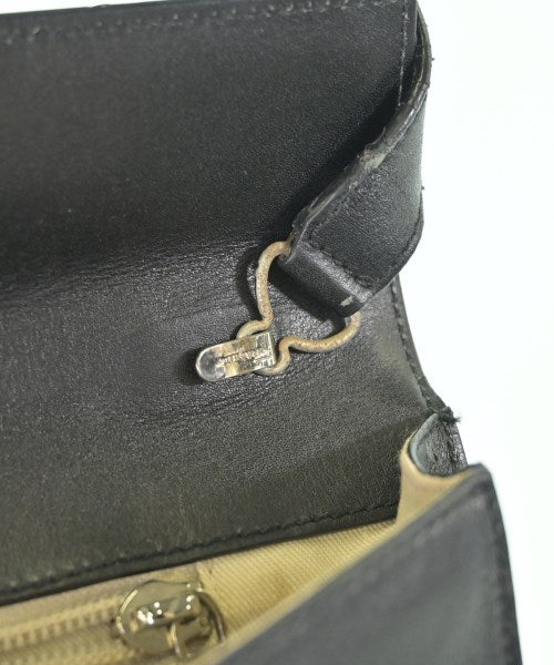 Salvatore Ferragamo กระเป๋าสะพาย