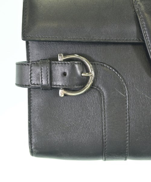 Salvatore Ferragamo กระเป๋าสะพาย
