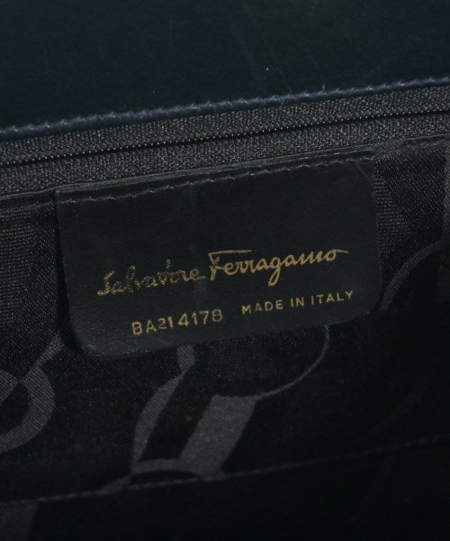 Salvatore Ferragamo กระเป๋าถือ