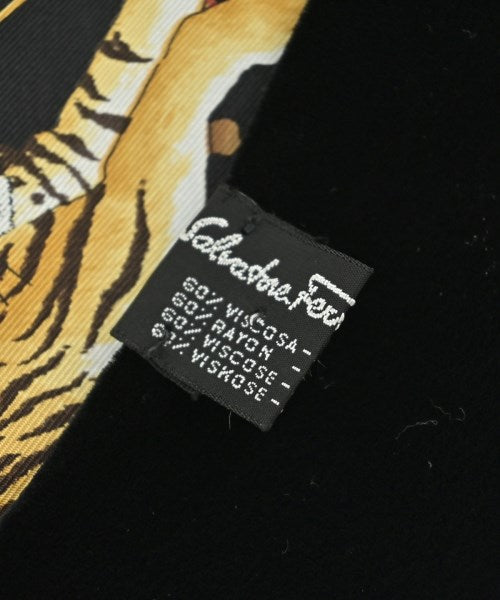 Salvatore Ferragamo ผ้าพันคอ