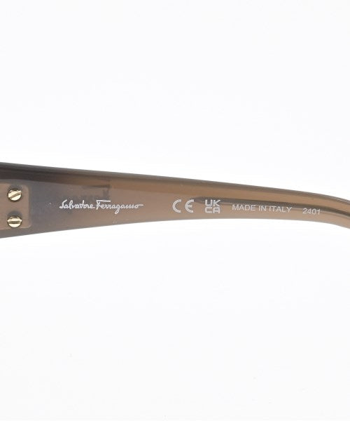 Salvatore Ferragamo แว่นกันแดด