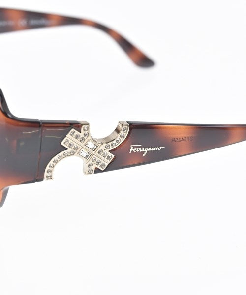 Salvatore Ferragamo แว่นกันแดด