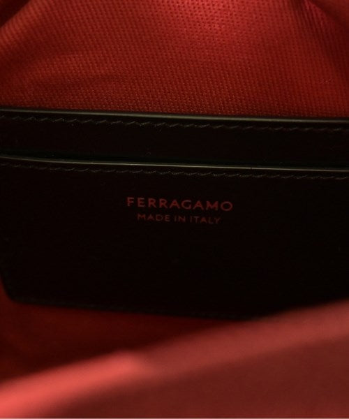 Salvatore Ferragamo กระเป๋าถือ