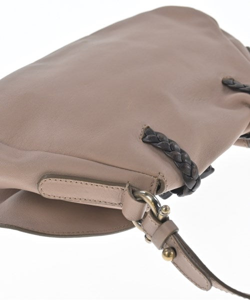 Salvatore Ferragamo กระเป๋าสะพาย