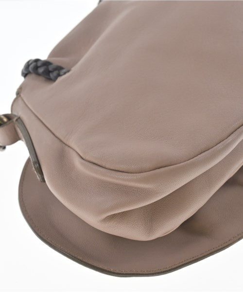 Salvatore Ferragamo กระเป๋าสะพาย