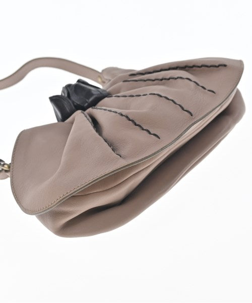 Salvatore Ferragamo กระเป๋าสะพาย