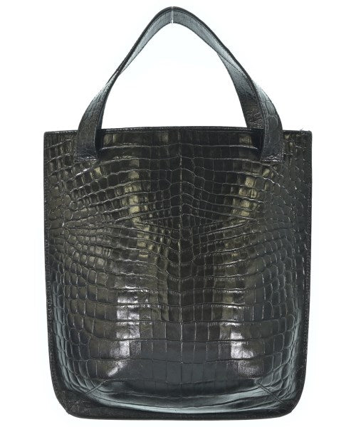 Salvatore Ferragamo กระเป๋าถือขนาดใหญ่