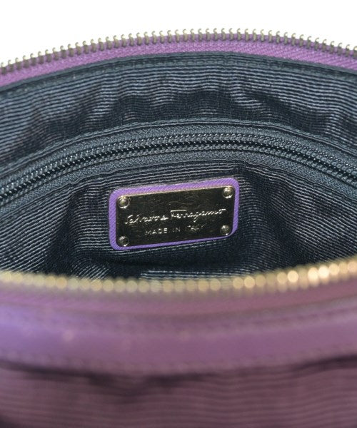 Salvatore Ferragamo กระเป๋าสะพาย