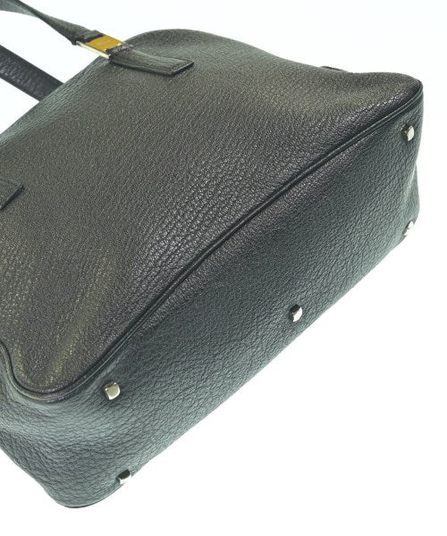 Salvatore Ferragamo กระเป๋าถือ