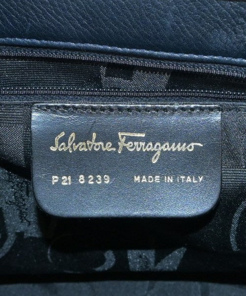 Salvatore Ferragamo กระเป๋าถือ