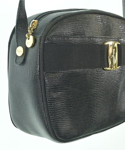 Salvatore Ferragamo กระเป๋าสะพาย