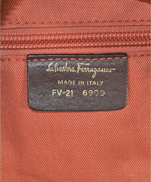 Salvatore Ferragamo กระเป๋าถือ