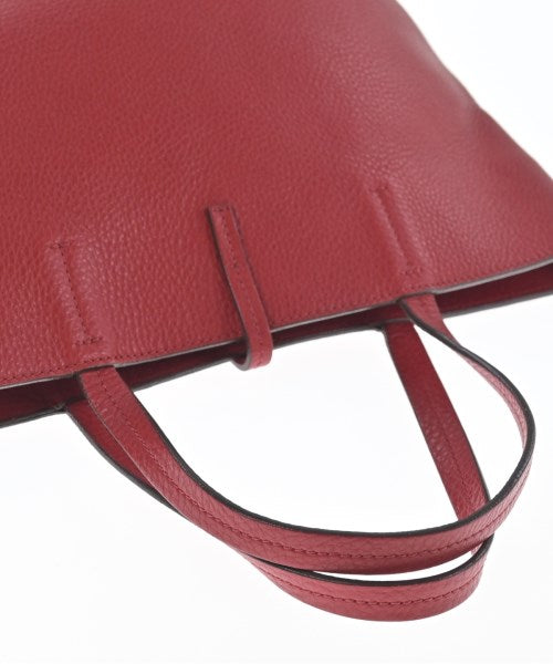 Salvatore Ferragamo กระเป๋าถือ
