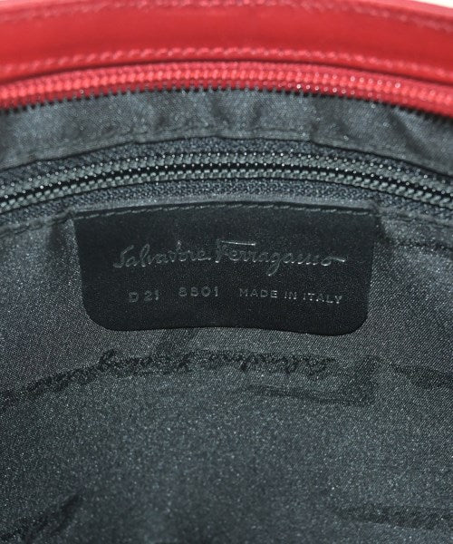 Salvatore Ferragamo กระเป๋าสะพาย