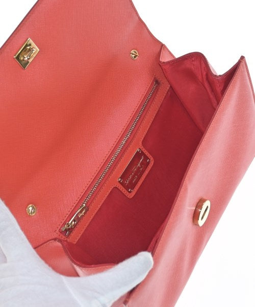 Salvatore Ferragamo กระเป๋าสะพาย