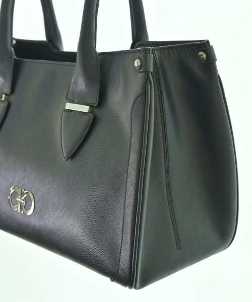Salvatore Ferragamo กระเป๋าถือ