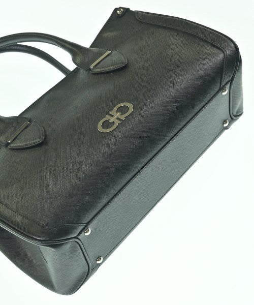 Salvatore Ferragamo กระเป๋าถือ