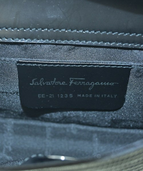 Salvatore Ferragamo กระเป๋าถือ