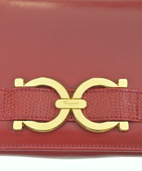 Salvatore Ferragamo กระเป๋าสะพาย
