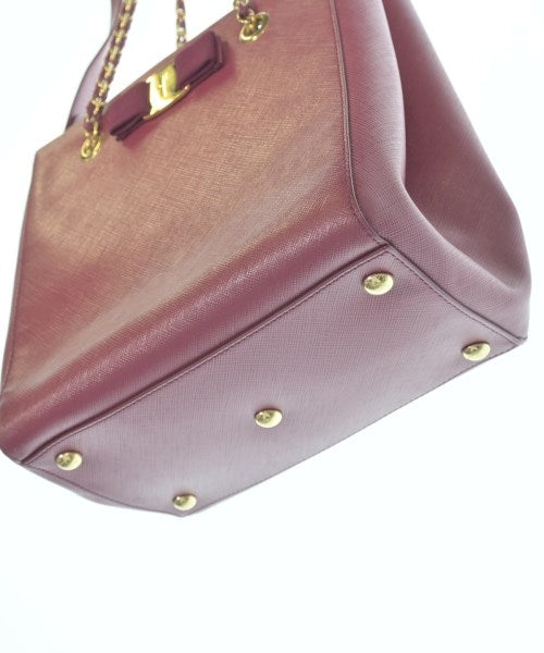 Salvatore Ferragamo กระเป๋าถือขนาดใหญ่
