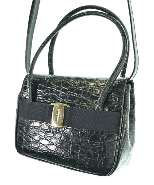 Salvatore Ferragamo กระเป๋าถือ