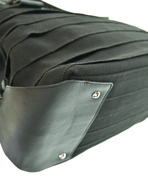 Salvatore Ferragamo กระเป๋าถือ