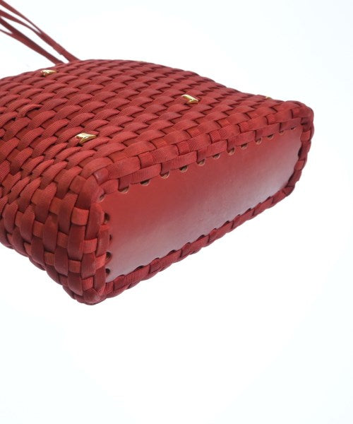 Salvatore Ferragamo กระเป๋าถือขนาดใหญ่