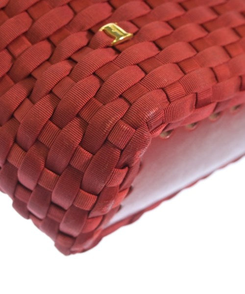 Salvatore Ferragamo กระเป๋าถือขนาดใหญ่