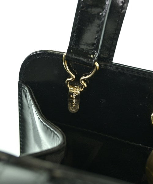 Salvatore Ferragamo กระเป๋าถือ